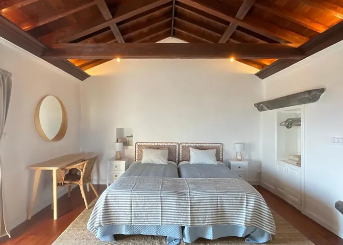 Casa Do Padre * Santa Cruz da Graciosa